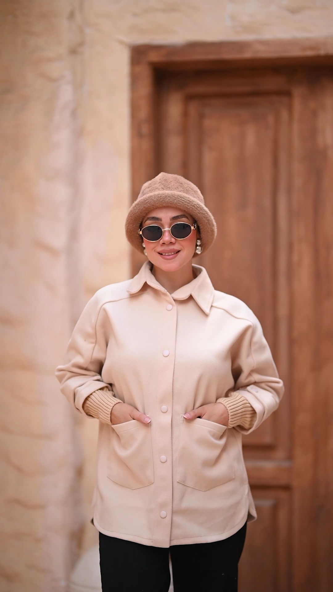 Oversize Women's Shirt Jacket with pocket