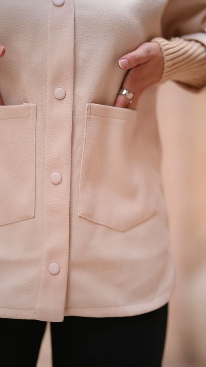 Oversize Women's Shirt Jacket with pocket